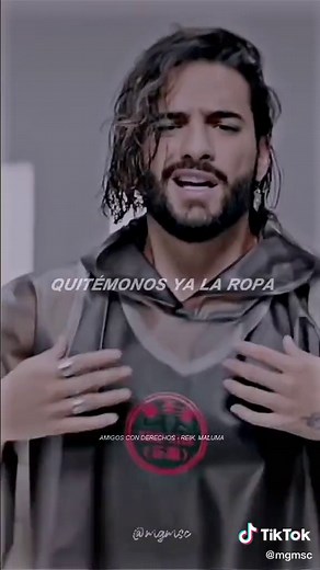 Amigos con Derechos: Reik y Maluma en un Éxito Musical