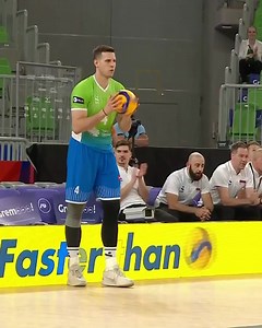 SLOVENIA 🇸🇮 ARE GOING TO PARIS! A win at home witnessed by thousands of their fans as they officially sealed their spot for #Paris2024! ➡️ #VNL2024 schedule - https://bit.ly/44g8okB. 📱#VNLFantasy Game: vnlfantasy.page.link/home 🛍️ Shop for VNL Merch: https://bit.ly/3V7qRgs. 🏐 #Volleyball #VNL #VNLLjubljana | Volleyball World