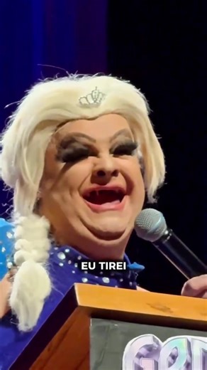 Thalia Bombinha no Gongada Drag: Humor Imperdível