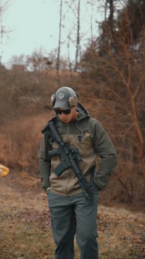 Master Instructor Demonstrates Airsoft Tactics