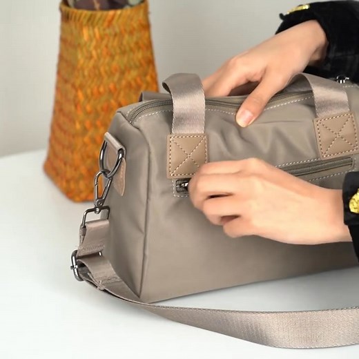 11K views · 198 reactions | ( Buy 1 Get 1 Free ) Large Capacity Lightweight Crossbody Bag | New Style | Facebook