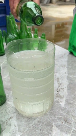 Cut Glass Bottles Without Machines! 🔥❄️ Smart DIY Trick