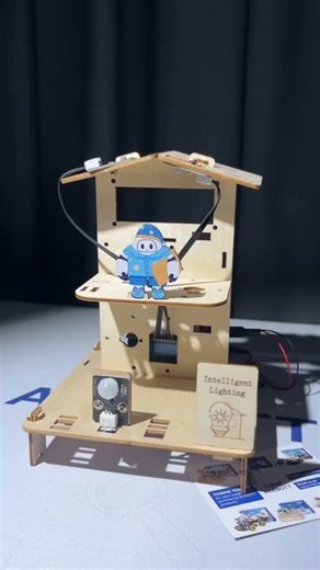 This Auto-Light Toy Blew My Mind #stem #diy #acebott #esp32 #stemforkids #smarthomegadgets