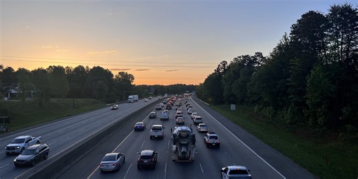 Crash backs up traffic for miles on I-85 N near Mecklenburg, Gaston Co. line
