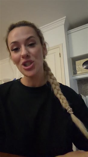 РАИСА АРСЕНИ•ВИЗАЖИСТ•Обучение•Онлайн-уроки on Instagram: "Кто это придумал???«Не смейся много - будешь плакать, за все надо платить, не выбрасывай вечером мусор, не сиди на углу» и т.д.КАМОН! ГРАНИЦЫ ТОЛЬКО В НАШЕЙ ГОЛОВЕ!!!!!"