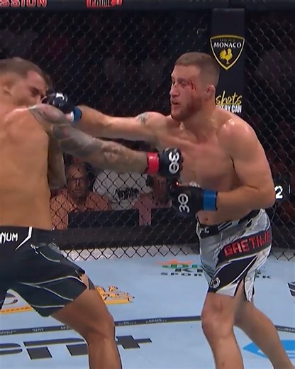 The Super Slow-Mo cam is always a thing of beauty! 🎥 Enjoy one of the baddest 𝐅𝐢𝐠𝐡𝐭 𝐌𝐨𝐭𝐢𝐨𝐧 ever from #UFC291 only on UFC Fight Pass | UFC