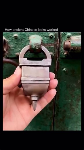 Did You Know on Instagram: "This lock was designed to defeat force, speed, and impatience, centuries before modern security existed 🔩⏳ Unlike modern locks that open with a single turn, traditional Chinese brass locks used multi-stage internal mechanisms that required a precise sequence of movements to unlock. The key was not a simple tooth pattern. It was a thin rod engineered to push, lift, rotate, and release internal pins and springs in a specific order, often across five separate steps. Eac