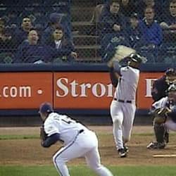 Everett's massive HR pads lead