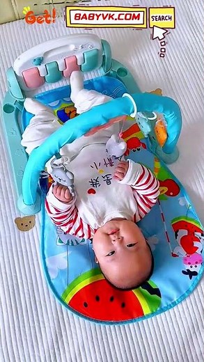 Wondering how to keep your baby entertained AND build strength? Try Baby Play Gym with Kick Piano!