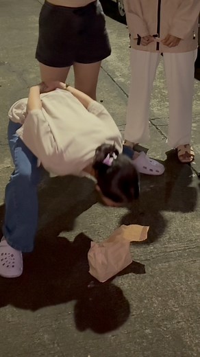 PAPER BAG CHALLENGE PARA SA 200 PESOS! #parlorgames #gameschallenge | Marian Vlogs