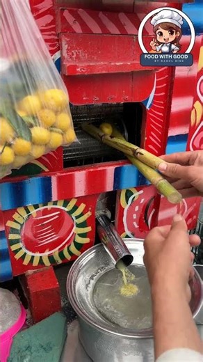 Pure lime sugarcane juice machine😍 #lime #sugarcanejuice #refreshing