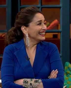 Madhuri आपकी उम्र के हिसाब से आप अभी भी उतनी ही सुंदर हैं.....💘🫣#ytshorts #trending #shorts