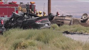 2 dead, 3 injured in Lancaster crash