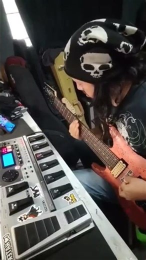 boss gt 10 with 8 string guitar