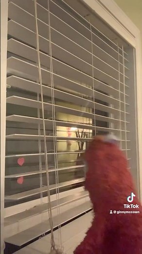 elmo world mr noodle about exercise