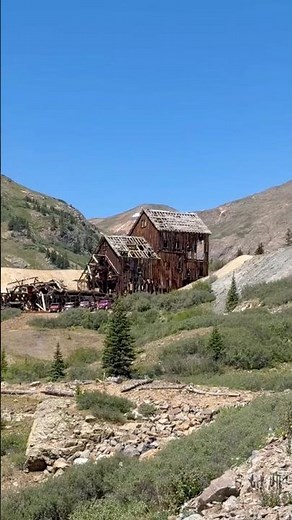 ￼The Alpine Loop in the San Juan mountains, Colorado has cool mining history and beautiful scenery.