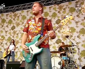 32K views · 2.4K reactions | The Cardigans - Erase / Rewind | Radioactivo 98.5 | Facebook