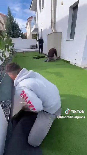 Lita Turf Artificial Grass — Summer Garden Makeover Guide