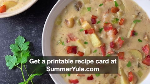Creamy Shrimp Chowder New England-Style