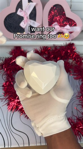 Promise Rings: A Symbol of Love and Commitment