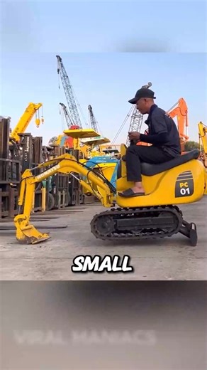 The World’s Smallest Excavator in Action! #Engineering #ConstructionLife #MiniMachines | Diaz Construcion | Facebook