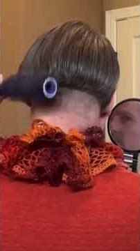 Genderqueer genderaffirming haircare #angledbob #bobhaircut #queer #lgbtq #liveyourtruth #shavednape