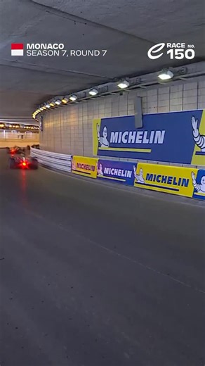 A phenomenal overtake 🤯 That time when @afelixdacosta took the lead on the last lap in Monaco Season 7 #FormulaE #Motorsport #Racing | ABB Formula E