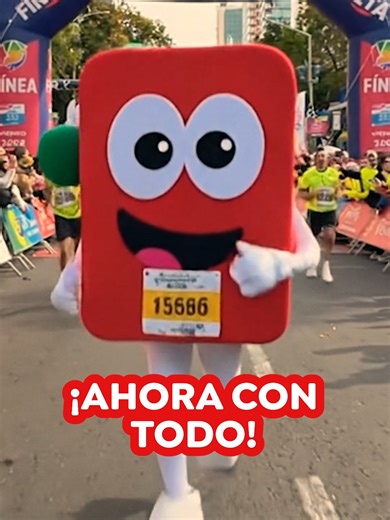 ¿Cómo te preparas para la maratón? 🔥👟 Prontín el runner más motivado está entrenando, hidratándose y dejando espacio para lo rico 🌭❤️ #maraton #maratondesantiago #prontin #prontocopec