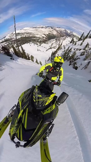 18K views · 180 reactions | @brettallen517 Not quite what I had in mind 藍 • • • #snowmobilefails #klim #yamahasidewinder #klimambassador #yamahasnowmobiles #mcxpressusa #chuteseason #fails #winter #spring #klimlife #sendit #rideitout #shitwhipped #yamaha #4stroke #idaho | Snowmobile Fails | Facebook