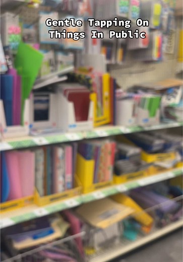 The tapping in this video! I’m obsessed 🤩 #publicasmr #asmrpublic #cameratapping #cameratappingasmr #asmrcameratapping #tapping #tappingasmr #asmrtapping #asmr public ASMR, asmr public, Lofi, Lofi asmr, camera tapping asmr, asmr tapping, tapping, asmr