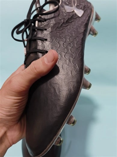 Under Armour Magnetico Pro Elite Pro Model - Size UK 7.5