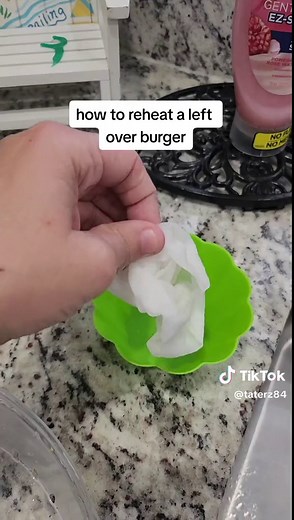 Best Way to Reheat Leftover Burger without Microwave