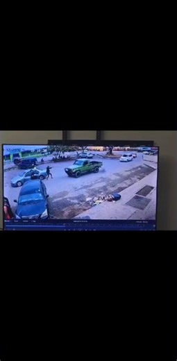 arm robbery in port Moresby thiefs stealing cash