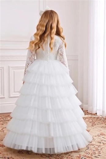 One of our popular new addition to our First Communiion collection. Our Abigail gown is flowy and comfy. #firstcommunion #junior bridesmaid dress #firstcommuniongown #flowergirldress