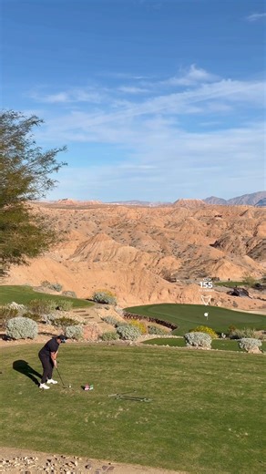 Ever played an awesome course where the wind or rain just killed it? Tell me about it 👇🏽 had 20 mph winds for half the round and at the coolest holes. 😩😩 need to go back!! #golf