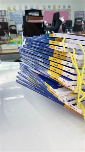 🌈Melissa - Teacher on Instagram: "Adding a bookmark to their workbooks 🤯 why did it take me 12 years of chaos when it was time to find the right page 😭! Share with a teacher friend to save them from the chaos !"