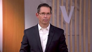 2.1K views · 36 reactions | Joe Davis, Vanguard global chief economist, breaks down key takeaways from the Vanguard economic and market outlook for 2023: https://vgi.vg/3PUihgV #VanguardInsights | Vanguard | Facebook