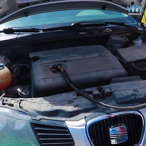 74K views · 318 reactions | Changing A CARS Oil | Voov Auto Repair | Facebook