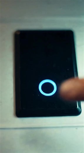 “From Hand Saws to Multi-Wire Giants: How Natural Stone Tiles Are Made” Description: A century ago, stone was shaped by pure manpower: wedges, hammers, two-man saws, water, and patience. Blocks were separated in the quarry and slowly turned into slabs—millimeter by millimeter. Then came early frame saws and circular blades: faster, straighter cuts, but still heavy work. Today, modern production uses powerful multi-wire saw machines—many cuts at once, precise thickness control, water cooling, and