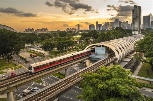 Convenient tap-and-go commutes: More Singaporeans using contactless payment for transport
