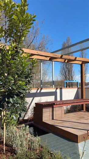 The CIT & The Landscape Association, Landscape gardens return to Floriade with 11 incredible gardens. Designs range from repurposed old cars and bee-inspired gardens to raise awareness about the vital role pollinators play in our ecosystems, to clean, modern landscapes. One of the gardens will also be used as a training garden as part of WorldSkills International training for landscape gardening. Make sure to stop by and explore the gardens when you visit Floriade this year! | Canberra Institute