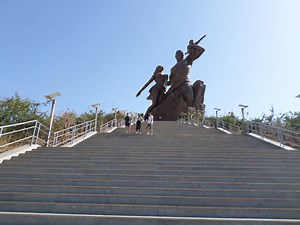 Sénégal : À la découverte du Monument de la Renaissance Africaine de Dakar - Destination Afrique