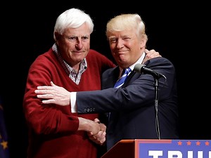 "The World lost an incredible person" - Donald Trump pays heart-warming tribute to late Bobby Knight