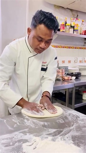 Pizza making tutorial by Chef Deepak Rai. | The voice of Chefs