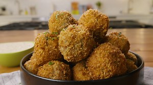 If You Like Fried Mac & Cheese, You Need To Try These Boudin Balls