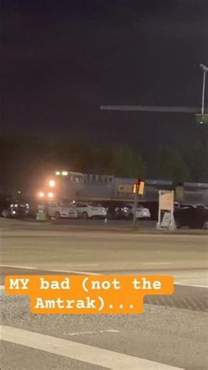 Thought It Was Amtrak… But This Freight Train Stole the Show! 🚂🌕