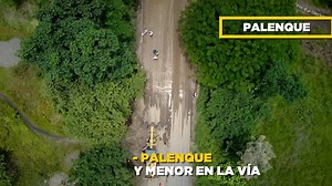 #PrefecturadeLosRios 📌Palenque. Una de las vías más transitadas por los riosenses es la Santa Martha –Palenque, de 16 km de extensión. Este importante corredor vial es intervenido por la Prefectura de Los Ríos, con la colocación de carpeta asfáltica, para mejorar su deteriorada estructura. De igual forma se trabaja en el bacheo mayor y menor de la ruta. #LosRíosPuedeMás #PrefecturadeLosRíos | El Babahoyense Original