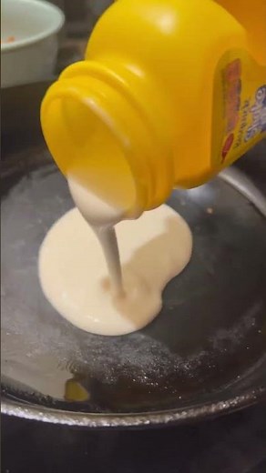 Let's Try Bisquick Shake N Pour Pancake Mix 🤸‍♀️ #bisquick #pancake #pancakemix #breakfast