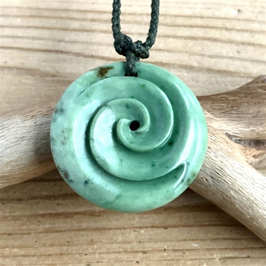 New Zealand Kokopu Pounamu Greenstone Jade Double Koru Pendant Necklace 38 Mm (POU6411P) - Etsy UK