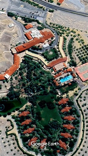 The Inn at Death Valley 📍 A luxury oasis in the hottest place on Earth! ✨ Iconic desert pool ✨ Stunning mountain & sunset views ✨ A once-in-a-lifetime experience #TheInnatDeathValley #DeathValley #LuxuryDesert #UniqueHotel #TravelUSA